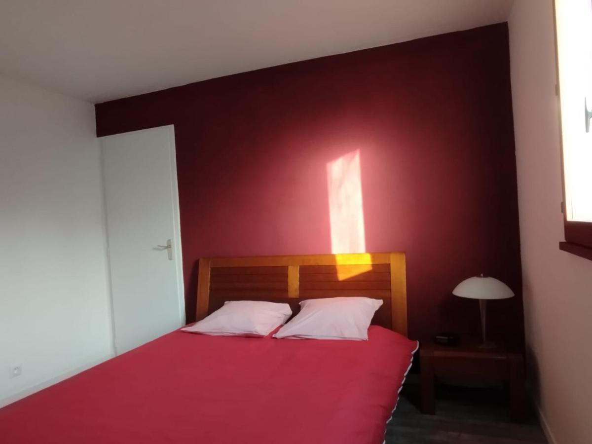 Cottage A 2 Mn A Pied De La Mer Merville-Franceville-Plage Exterior photo