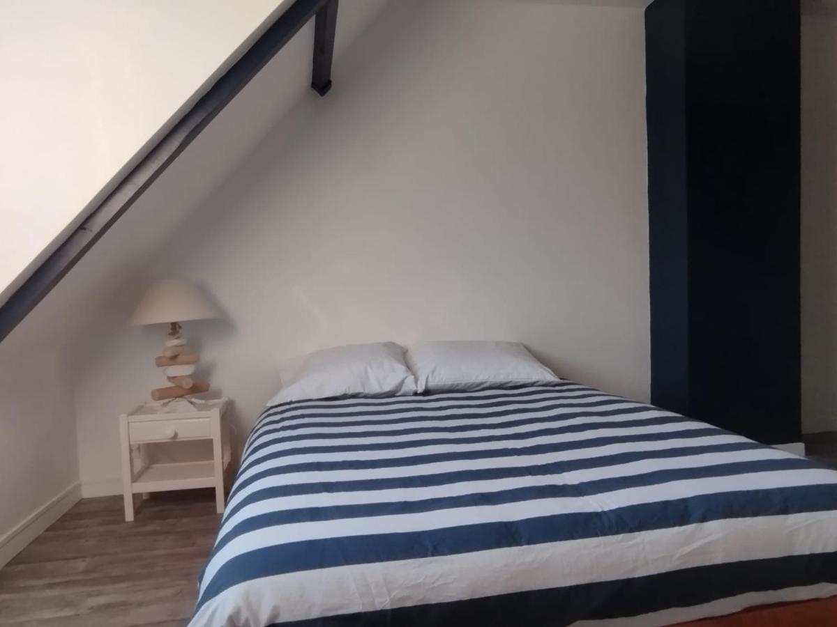 Cottage A 2 Mn A Pied De La Mer Merville-Franceville-Plage Exterior photo